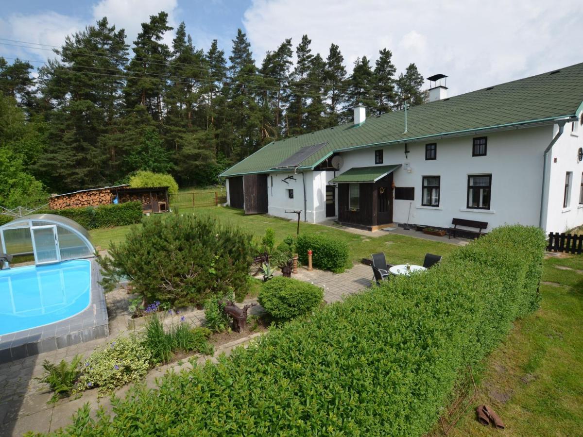 Luxury Villa Near Forest In Hlavice Czech Republic Vselibice Exteriör bild